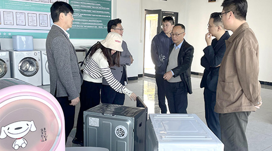 再續(xù)前緣！客戶遠(yuǎn)道而來到訪金環(huán)電器洽談滾筒干衣機(jī)合作